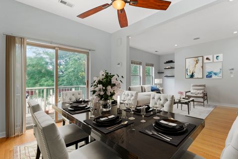 Tiny photo for 4114 S Maryland Avenue, Chicago, IL 60653 (MLS # 12411190)