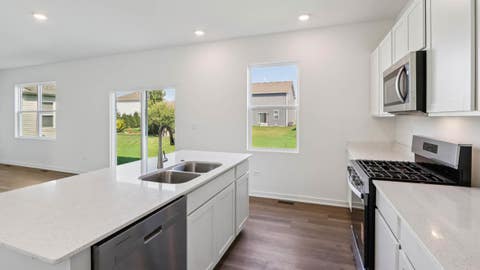 Tiny photo for 985 Emerald Drive, Montgomery, IL 60538 (MLS # 12717749)