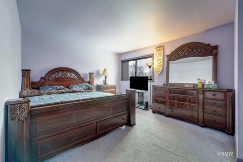 Tiny photo for 147 W Altgeld Avenue, Glendale Heights, IL 60139 (MLS # 12553837)