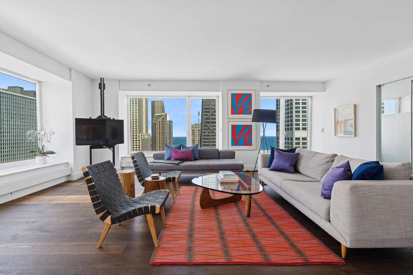 161 E Chicago Avenue 31F