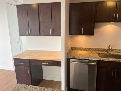 Tiny photo for 4343 N CLARENDON Avenue #2717, Chicago, IL 60613 (MLS # 12647692)