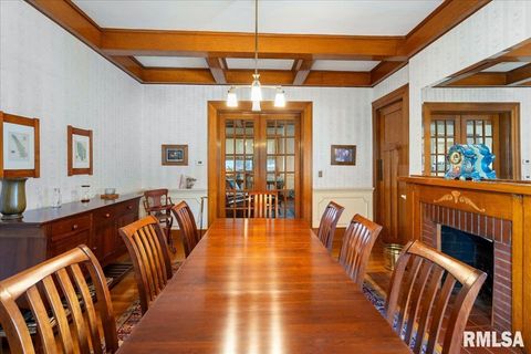 Tiny photo for 216 W POPLAR Street, Harrisburg, IL 62946 (MLS # EB459910)