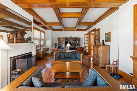 Tiny photo for 216 W POPLAR Street, Harrisburg, IL 62946 (MLS # EB459910)