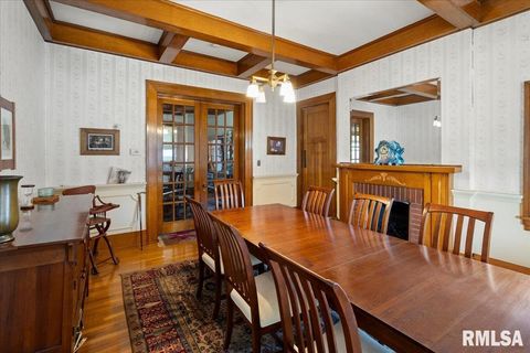 Tiny photo for 216 W POPLAR Street, Harrisburg, IL 62946 (MLS # EB459910)