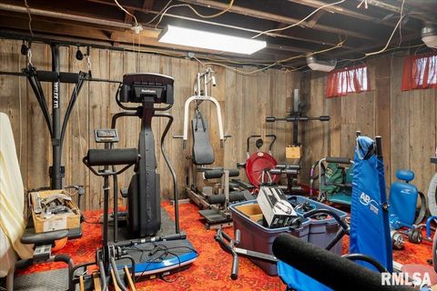 Tiny photo for 216 W POPLAR Street, Harrisburg, IL 62946 (MLS # EB459910)