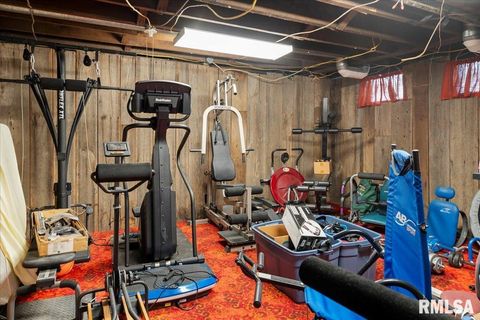 Tiny photo for 216 W POPLAR Street, Harrisburg, IL 62946 (MLS # EB459910)