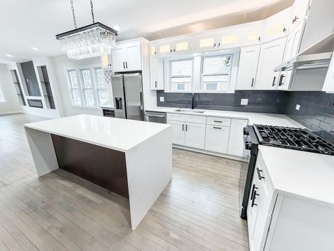 Tiny photo for 3128 Arthur Avenue, Brookfield, IL 60513 (MLS # 12544081)