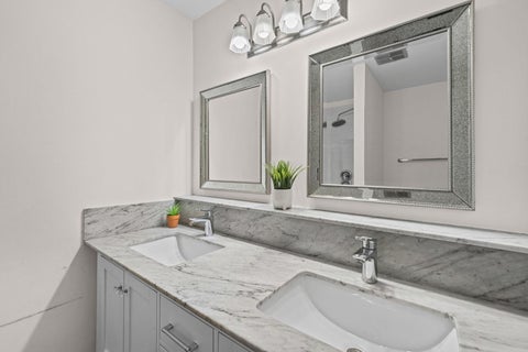 Tiny photo for 1747 W Crystal Lane #207, Mount Prospect, IL 60056 (MLS # 12780166)