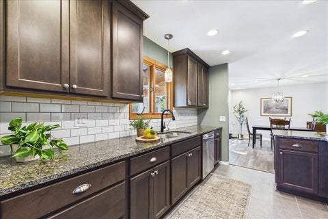 Tiny photo for 33202 N Woodland Terrace, Grayslake, IL 60030 (MLS # 12779835)