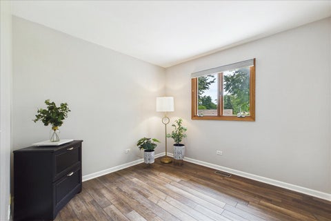Tiny photo for 33202 N Woodland Terrace, Grayslake, IL 60030 (MLS # 12779835)