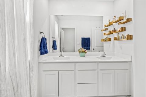 Tiny photo for 6904 Spruce Court, Wonder Lake, IL 60097 (MLS # 12385922)