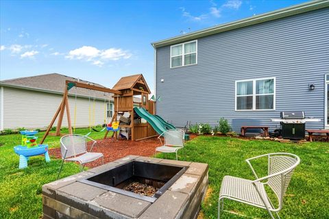 Tiny photo for 6904 Spruce Court, Wonder Lake, IL 60097 (MLS # 12385922)