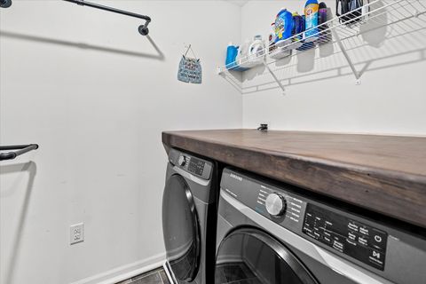 Tiny photo for 6904 Spruce Court, Wonder Lake, IL 60097 (MLS # 12385922)