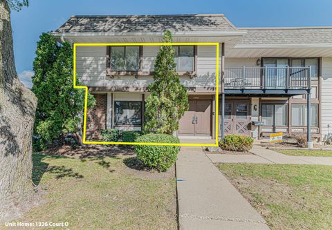 Tiny photo for 1336 Court O Street, Hanover Park, IL 60133 (MLS # 12203616)