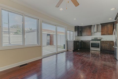 Tiny photo for 1336 Court O Street, Hanover Park, IL 60133 (MLS # 12203616)