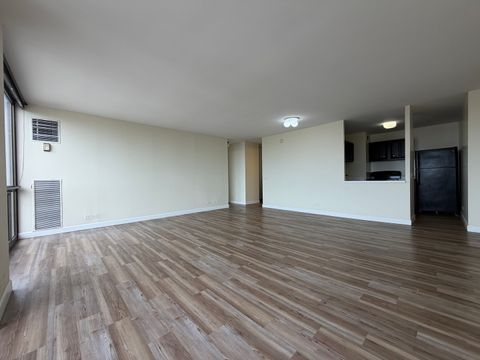 Tiny photo for 4343 N Clarendon Avenue #2505, Chicago, IL 60613 (MLS # 12630252)