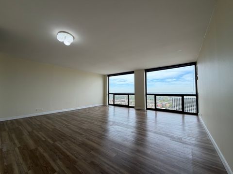 Tiny photo for 4343 N Clarendon Avenue #2505, Chicago, IL 60613 (MLS # 12630252)