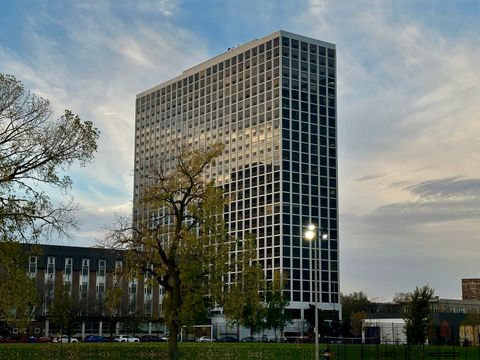 Tiny photo for 4343 N Clarendon Avenue #2505, Chicago, IL 60613 (MLS # 12630252)