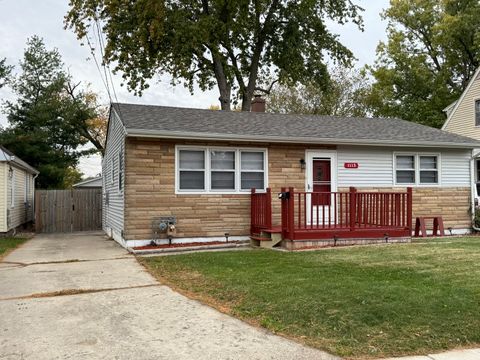 Tiny photo for 1113 N 13th Street, DeKalb, IL 60115 (MLS # 12505974)
