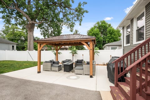 Tiny photo for 10904 S Kedzie Avenue, Chicago, IL 60655 (MLS # 12747751)