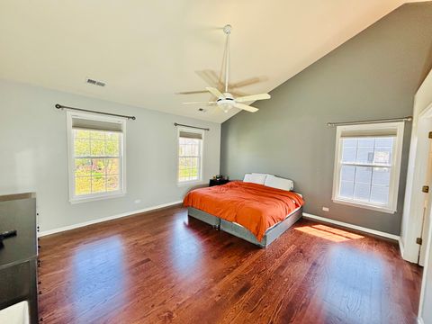 Tiny photo for 802 Autumn Hill, West Dundee, IL 60118 (MLS # 12633884)
