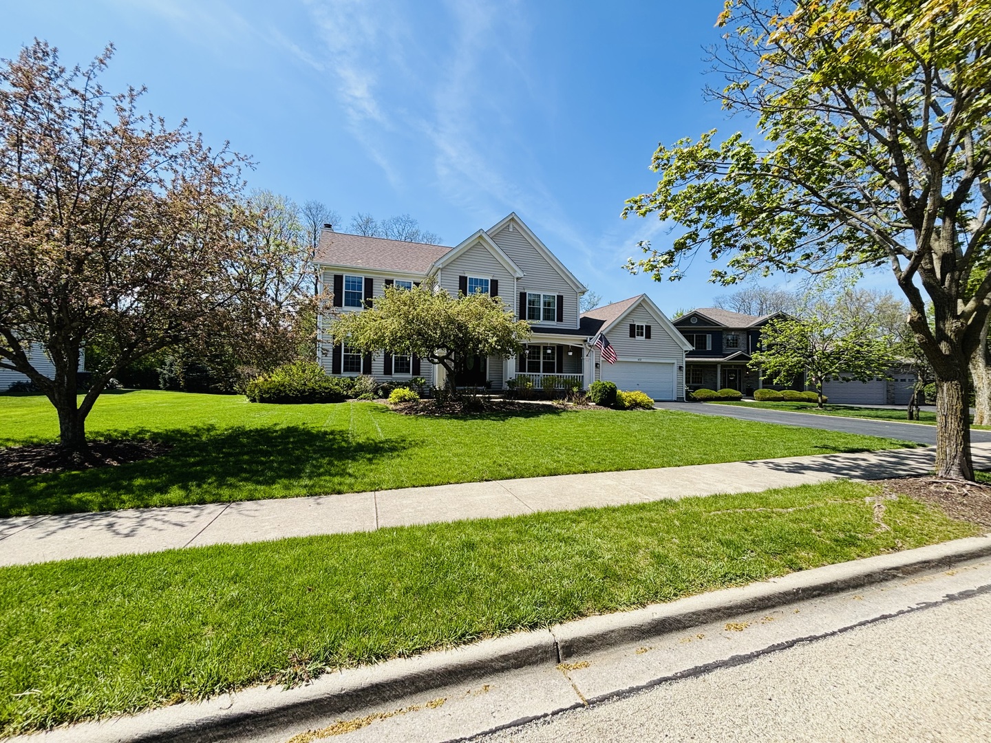 802 Autumn Hill