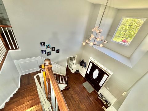 Tiny photo for 802 Autumn Hill, West Dundee, IL 60118 (MLS # 12633884)