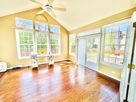 Tiny photo for 802 Autumn Hill, West Dundee, IL 60118 (MLS # 12633884)