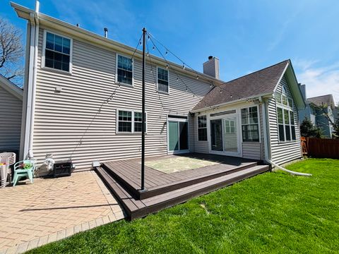 Tiny photo for 802 Autumn Hill, West Dundee, IL 60118 (MLS # 12633884)