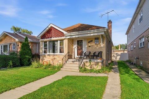Tiny photo for 11831 S Artesian Avenue, Chicago, IL 60655 (MLS # 12743222)
