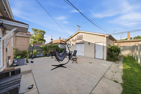 Tiny photo for 11831 S Artesian Avenue, Chicago, IL 60655 (MLS # 12743222)