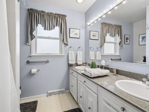 Tiny photo for Buffalo Grove, IL 60089 (MLS # 12661565)