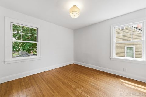 Tiny photo for 216 S Commonwealth Avenue, Aurora, IL 60506 (MLS # 12655993)