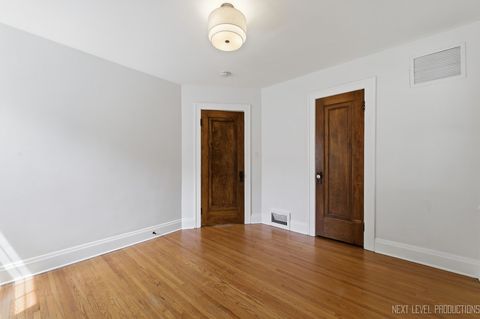 Tiny photo for 216 S Commonwealth Avenue, Aurora, IL 60506 (MLS # 12655993)