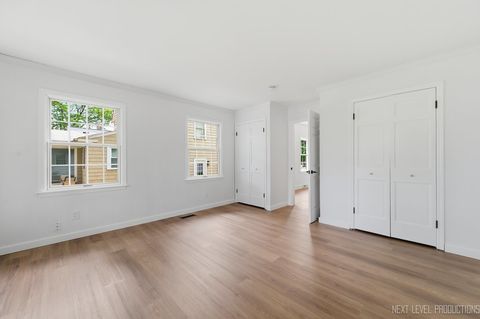 Tiny photo for 216 S Commonwealth Avenue, Aurora, IL 60506 (MLS # 12655993)