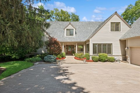 24 S Wynstone Drive North Barrington IL 60010