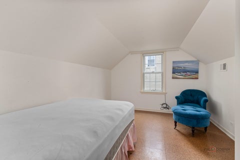 Tiny photo for 214 Washington Circle, Lake Forest, IL 60045 (MLS # 12728091)