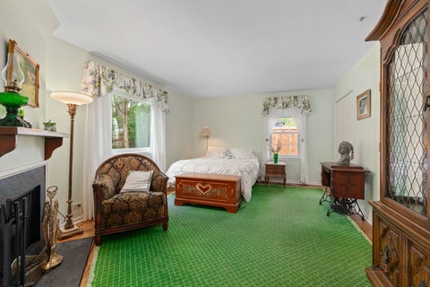 Tiny photo for 214 Washington Circle, Lake Forest, IL 60045 (MLS # 12728091)