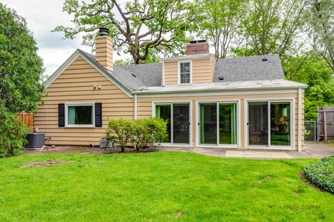 Tiny photo for 214 Washington Circle, Lake Forest, IL 60045 (MLS # 12728091)