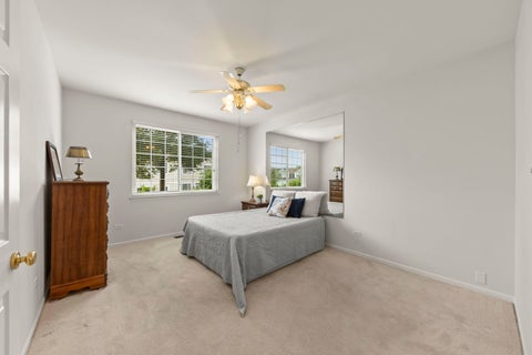 Tiny photo for 32601 Fowler Circle #32601, Warrenville, IL 60555 (MLS # 12735111)