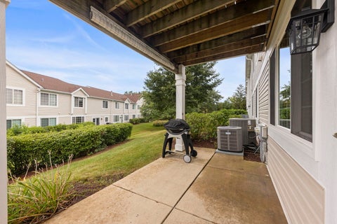 Tiny photo for 32601 Fowler Circle #32601, Warrenville, IL 60555 (MLS # 12735111)