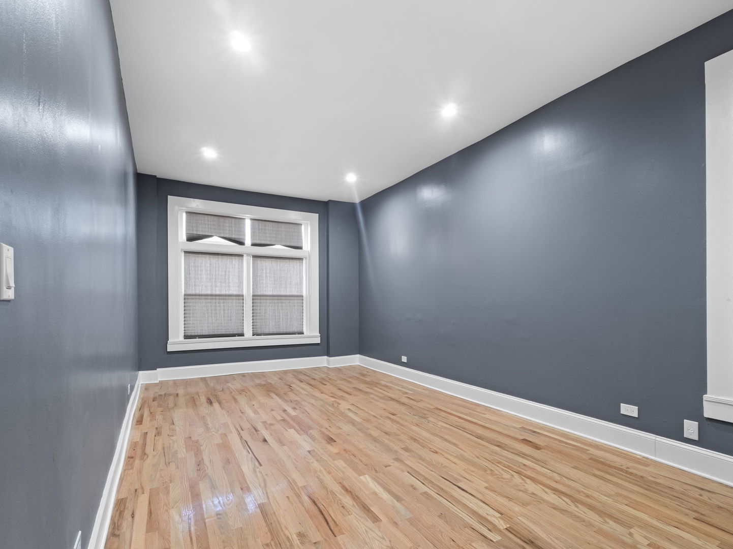 7622 S Normal Avenue