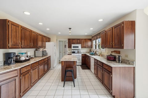 Tiny photo for 930 Ripple Brook Lane, Elgin, IL 60120 (MLS # 12673629)