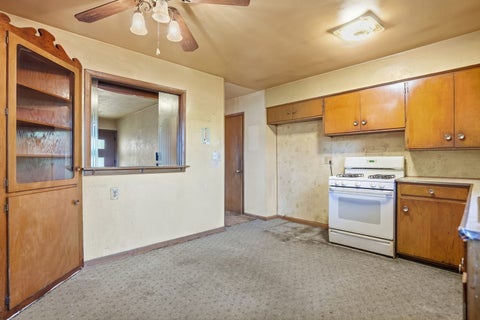 Tiny photo for 2530 Cody Street, Bettendorf, IA 52722 (MLS # 12766883)