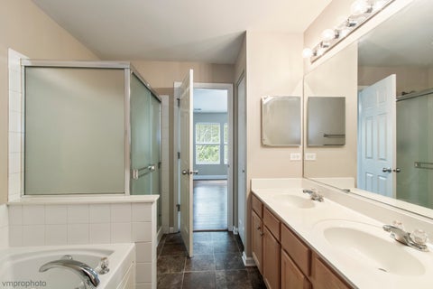 Tiny photo for 1582 Matthew Drive #1582, Algonquin, IL 60102 (MLS # 12787047)