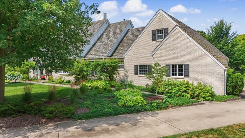 Tiny photo for 2613 S Nottingham Court, Champaign, IL 61821 (MLS # 12729283)