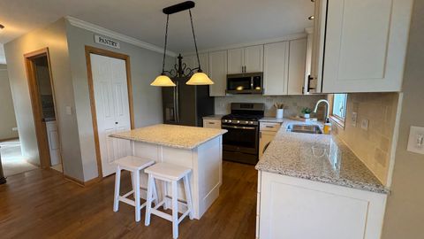 Tiny photo for 25137 Vermette Road, Plainfield, IL 60585 (MLS # 12642232)
