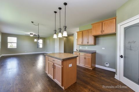 Tiny photo for 826 Phelps Lane, Shorewood, IL 60404 (MLS # 12623084)