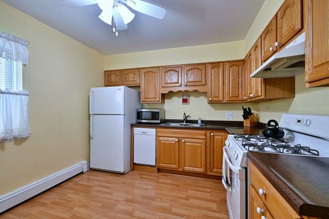 Tiny photo for 1321 S Finley Road #422, Lombard, IL 60148 (MLS # 12718939)