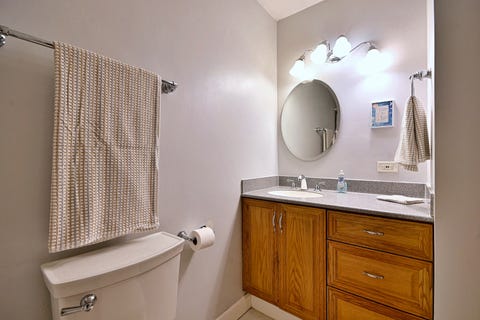Tiny photo for 1321 S Finley Road #422, Lombard, IL 60148 (MLS # 12718939)